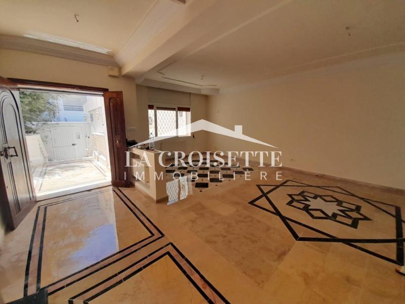 Triplex S+5 à Gammarth 